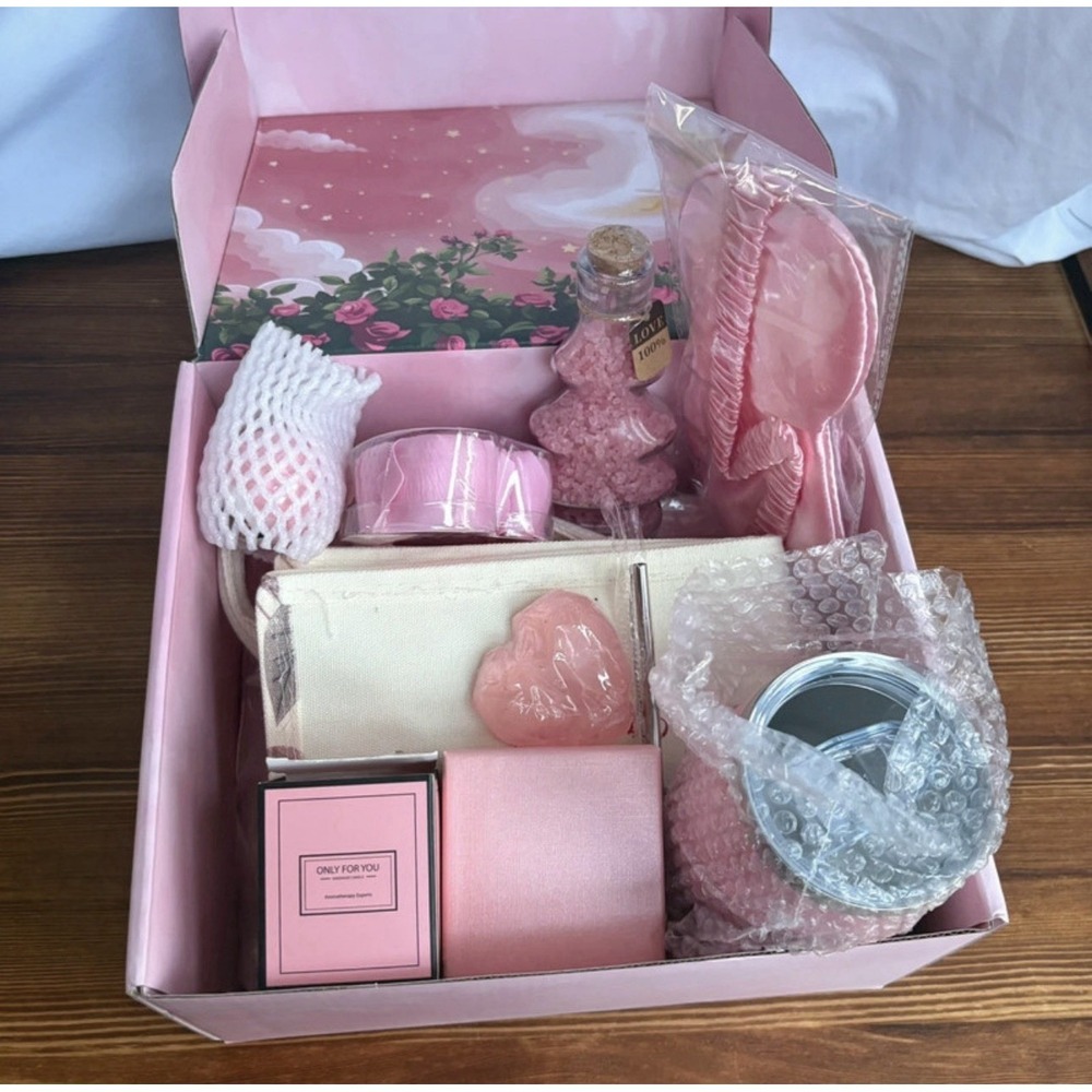Rose‎ Themed Gift Set Bath Set Spa Set Rose Scented Bath And Body Set 11 Piece